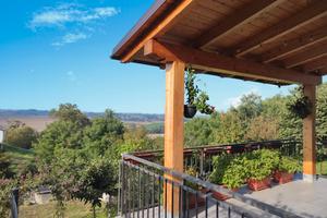 Casa di campagna ristrutturata con giardino+vista