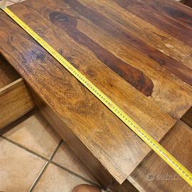 tavolo basso in legno massicio