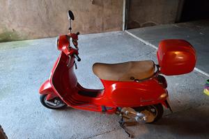 Piaggio Vespa lx125 