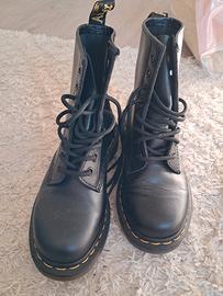 Anfibi donna Dott Martens