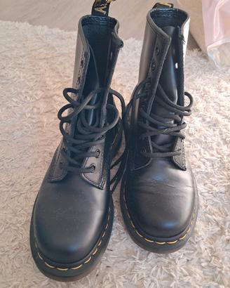 Anfibi donna Dott Martens