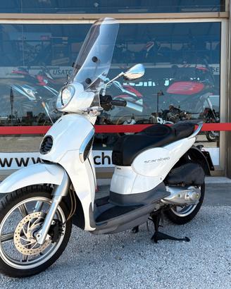 Aprilia Scarabeo 200