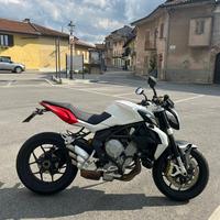 Mv brutale 800