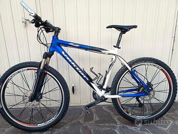 MTB Vector 26"