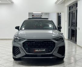 Audi Q3 RS Q3 quattro S tronic