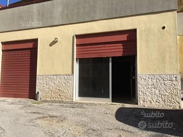 Locale Ufficio o Artigianale C3.Vicino ASL 144 mq