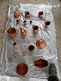 stock di utensili cucina in rame