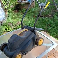 Taglia erba giardino