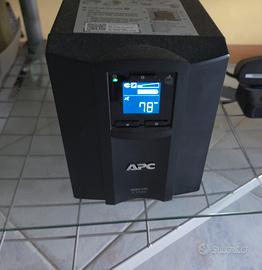 UPS APC  smart 1500VA(900W)