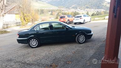 JAGUAR X-Type X400/6/7/8/9 - 2001