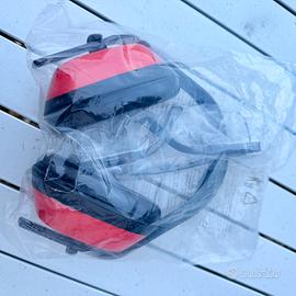 Kit di sicurezza per udito e vista.