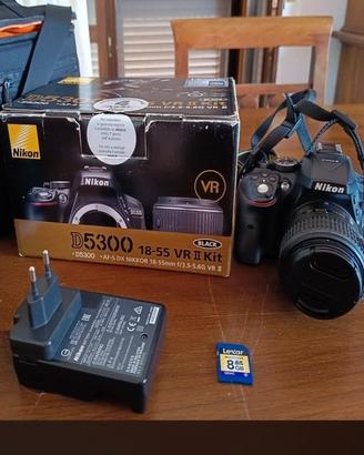 Nikon D 5300