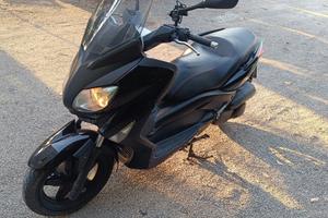 X-max 250 cc anno 2010