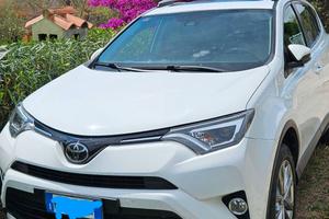 Toyota Rav 4 2.0d 143cv