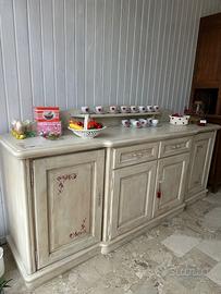 Credenza
