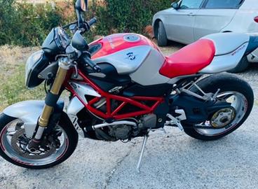 MVaugusta brutale 910s