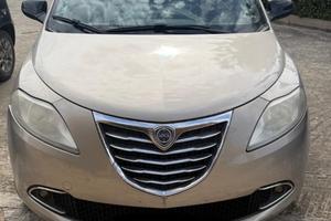 Lancia ypsilon 1.3 multijet