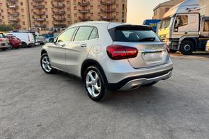 MERCEDES GLA 220d - PREZZO RIBASSATO