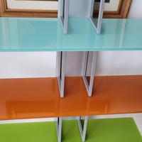 Scaffale con vetri 