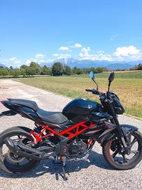 Moto benelli 125