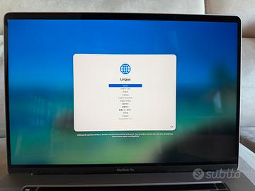 MacBook Pro 16” 2019 – i9 – 16GB RAM – 1TB SSD
