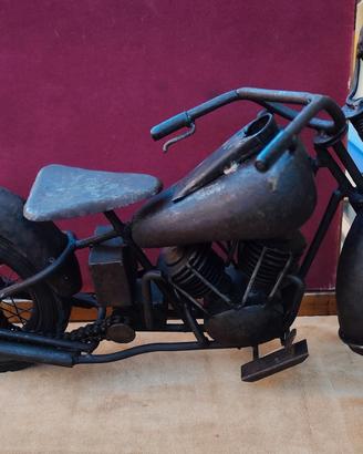 modello in ferro moto Guzzi sport anni 30