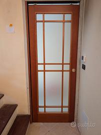 Porte in legno vetrate – 5 scorrevoli + 2 battenti