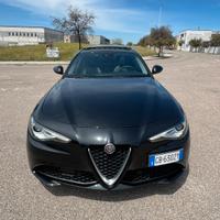 Alfa Romeo Giulia 2.2 190 cv my2019