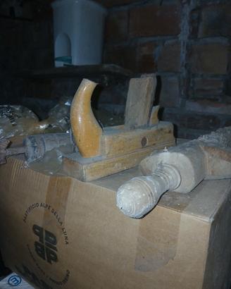 ATTREZZI ANTICHI FALEGNAME
