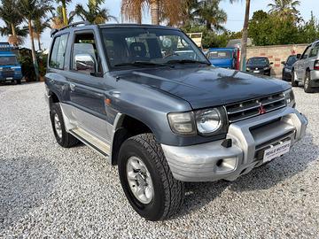 Mitsubishi Pajero 2.5