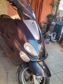 Yamaha Majesty 125 anno 2007