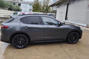 VEDESI ALFAROMEO STELVIO 190Cv mod. SPRINT Q4