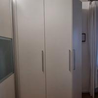 Armadio molto capiente bianco: perfette condizioni