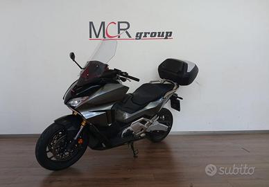 HONDA Forza 750 Urban