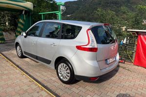 Renault Scenic 1.5 dci Dynamique c/TomTom
