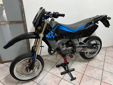 HUSQVARNA SM 125 S – 2004 – CONDIZIONI ECCELLENTI