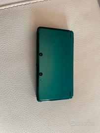 Nintendo 3DS con 5 giochi e alimentatore