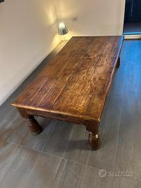 Tavolo indiano in legno massello dim. 155x80x46 cm