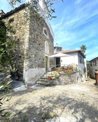 Rustico / Casale di 80 m² con 3 locali a Casanova 