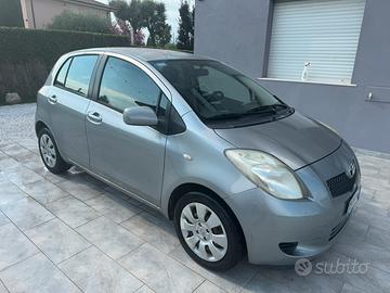 Yaris 1.0 Sol