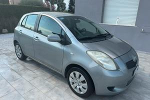 Yaris 1.0 Sol