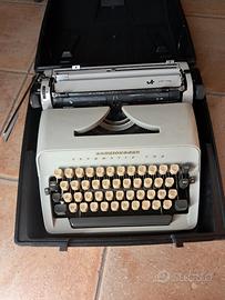 Macchina da scrivere  Scheidegger Typomatic