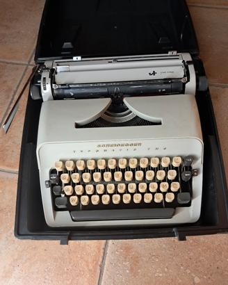 Macchina da scrivere  Scheidegger Typomatic