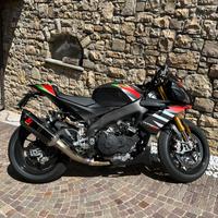 Aprilia tuono 1100 v4 factory