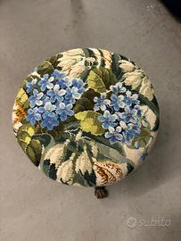 Sgabello Antico da Pianoforte– Legno Intagliato