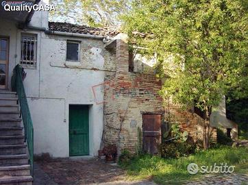Casa singola con terreno RECANATI
