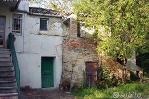 Casa singola con terreno RECANATI