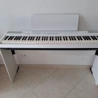 Pianoforte digitale Yamaha DIGITAL PIANO P 105