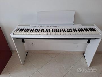 Pianoforte digitale Yamaha DIGITAL PIANO P 105