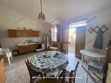 Casa, Alcara Li Fusi.